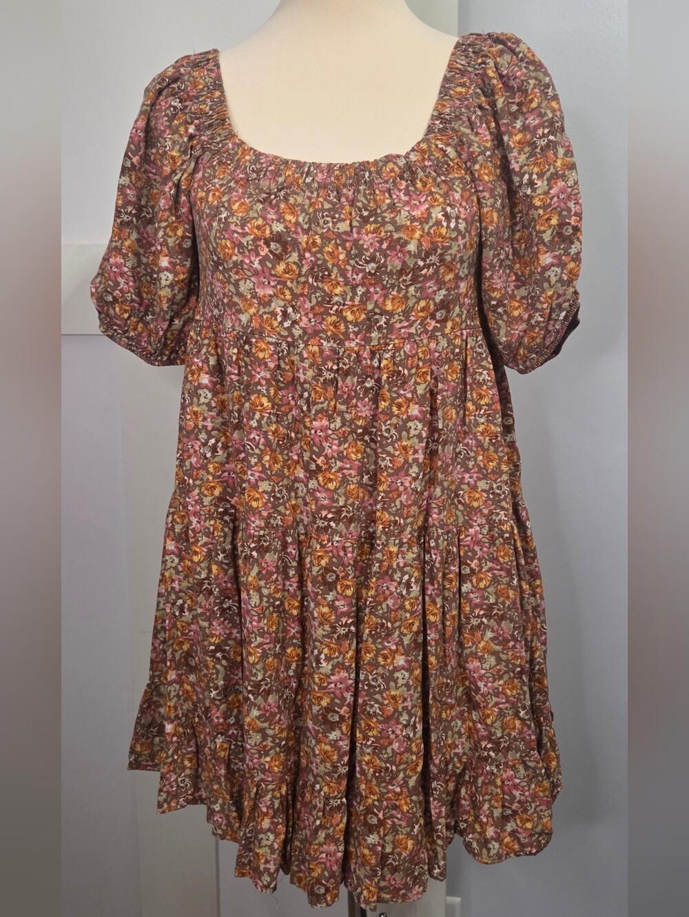 wild fable - Puff-Sleeve Tiered Mini Dress in Brown With Pink And Orange Florals
